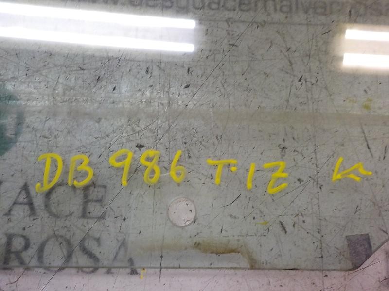 Recambio de cristal puerta trasero izquierdo para skoda octavia combi (5e5) style referencia OEM IAM 5E9845205C  