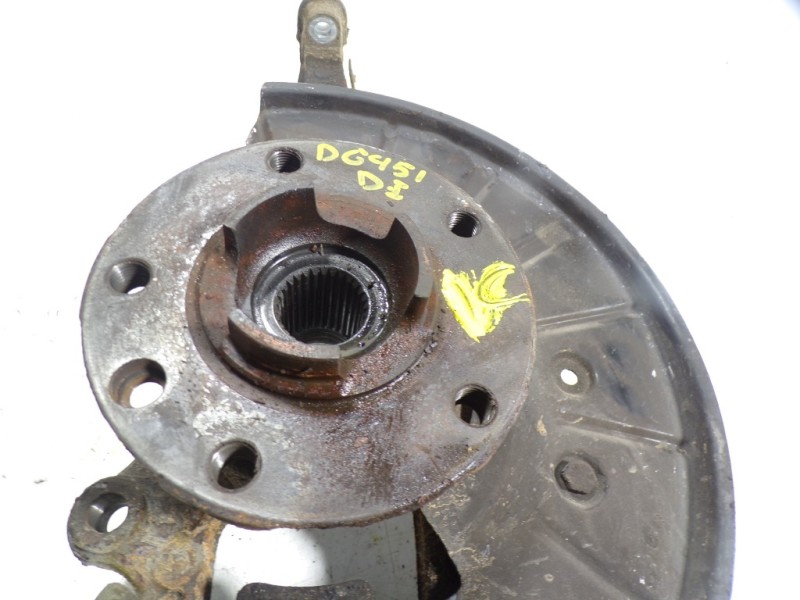 Recambio de mangueta delantera izquierda para audi q7 (4l) 3.0 tdi referencia OEM IAM 7L8407257A  