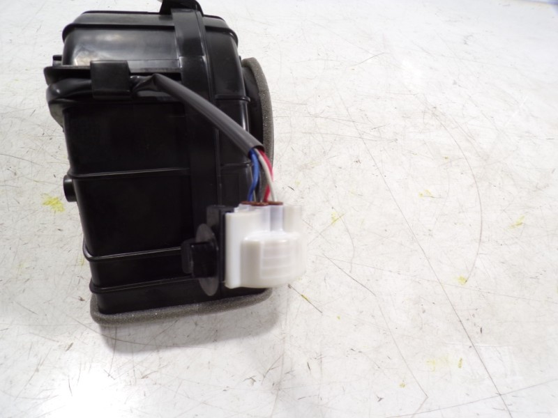 Recambio de motor calefaccion para toyota rav4 hybrid 4x2 advance referencia OEM IAM G923033050 G923033050 