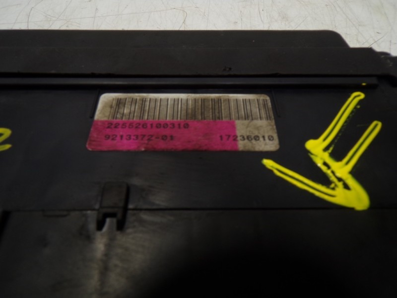 Recambio de caja reles / fusibles para mini mini (r56) cooper s referencia OEM IAM 61149213372 225526100310 17236010