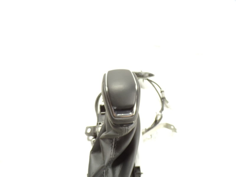 Recambio de palanca cambio para toyota rav4 hybrid 4x2 advance referencia OEM IAM 3356012650 75G892LHD 75G892LHD