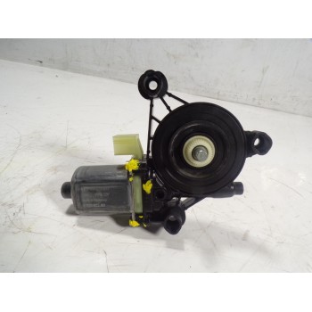 MOTOR ELEVALUNAS DELANTERO DERECHO 5Q0959801C 5Q02959801C 
