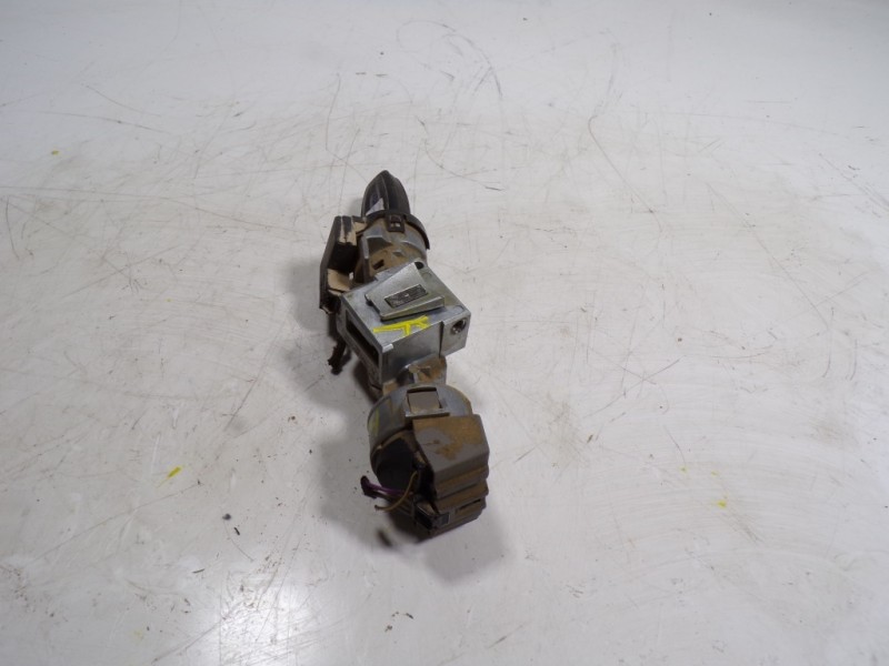 Recambio de antirrobo para ford tourneo connect 1.6 tdci cat referencia OEM IAM 1681167 3M513F888AE 