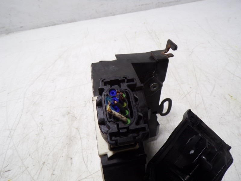 Recambio de cerradura puerta delantera derecha para mini mini (r56) cooper s referencia OEM IAM 51212752596 2752596 