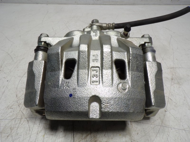 Recambio de pinza freno delantera izquierda para toyota rav4 hybrid 4x2 advance referencia OEM IAM 4775042130  