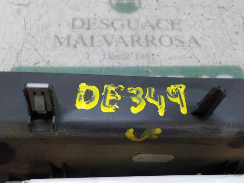 Recambio de pantalla multifuncion para renault kangoo 1.5 dci diesel fap referencia OEM IAM   