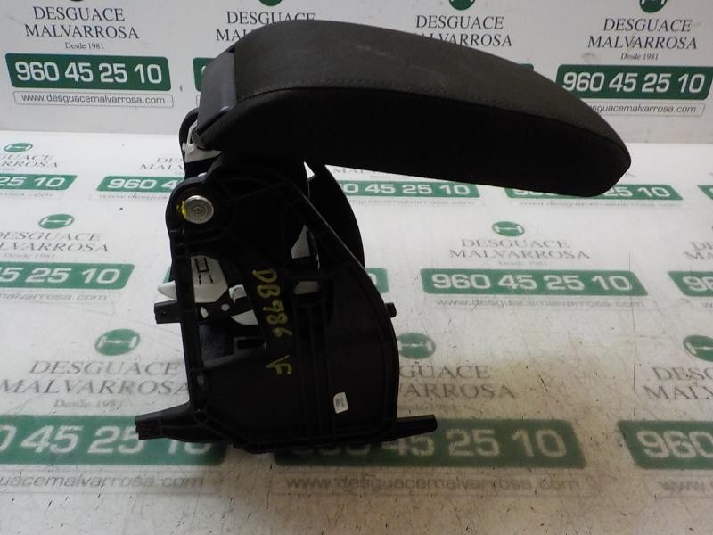 Recambio de apoyabrazos central para skoda octavia combi (5e5) style referencia OEM IAM 5E0864207EPI8  