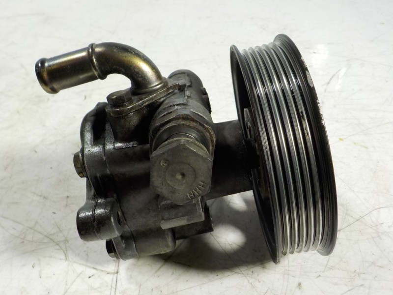 Recambio de bomba direccion para volkswagen golf iv berlina (1j1) 1.9 tdi referencia OEM IAM  1J0422154A 
