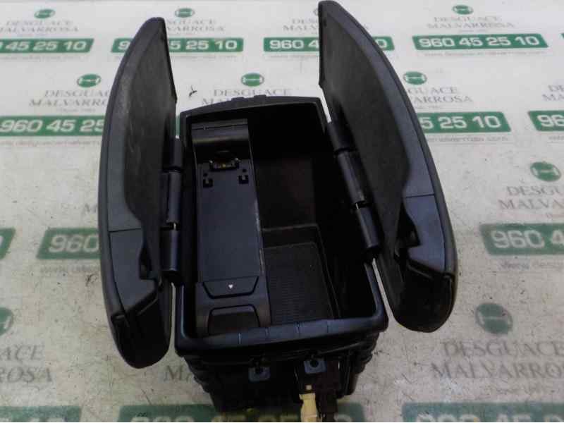 Recambio de apoyabrazos central para bmw x5 (e70) 3.0 turbodiesel referencia OEM IAM 51166973461  
