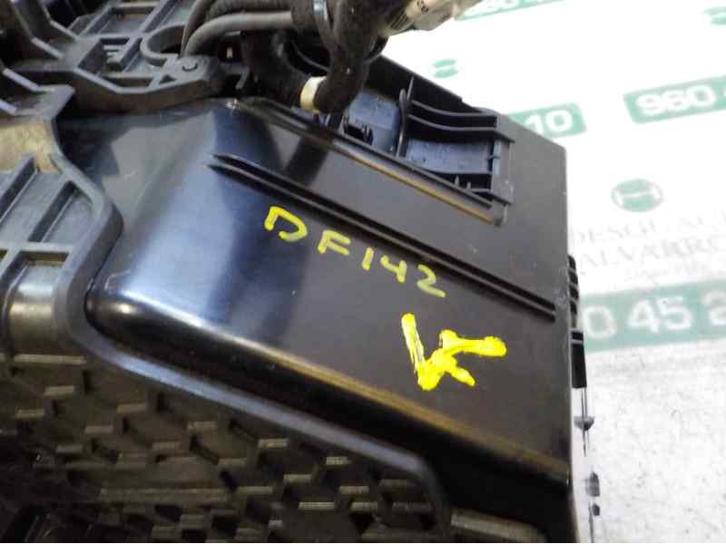 Recambio de apoyabrazos central para bmw x5 (e70) 3.0 turbodiesel referencia OEM IAM 51166973461  