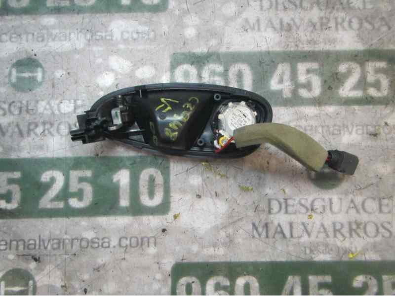 Recambio de maneta interior delantera derecha para seat leon (1p1) 2.0 tdi referencia OEM IAM 5P0837114B3Q7  