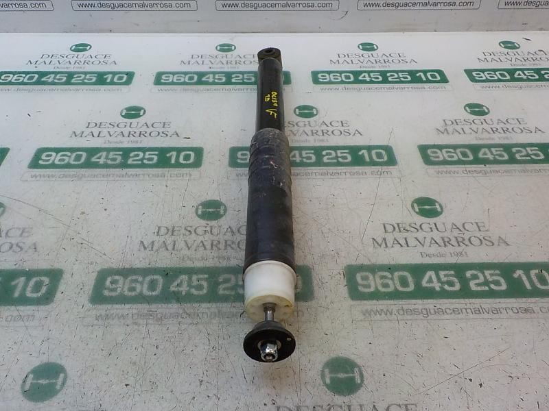 Recambio de amortiguador trasero derecho para renault clio iv societé referencia OEM IAM 562109815R 562109815R 