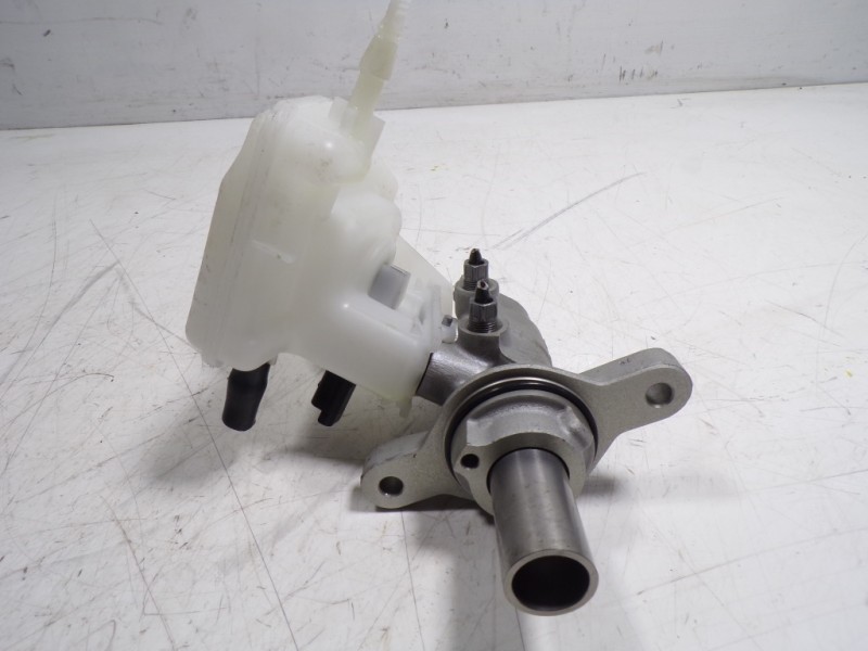 Recambio de bomba freno para toyota proace city 1.2 12v referencia OEM IAM  9807687080 