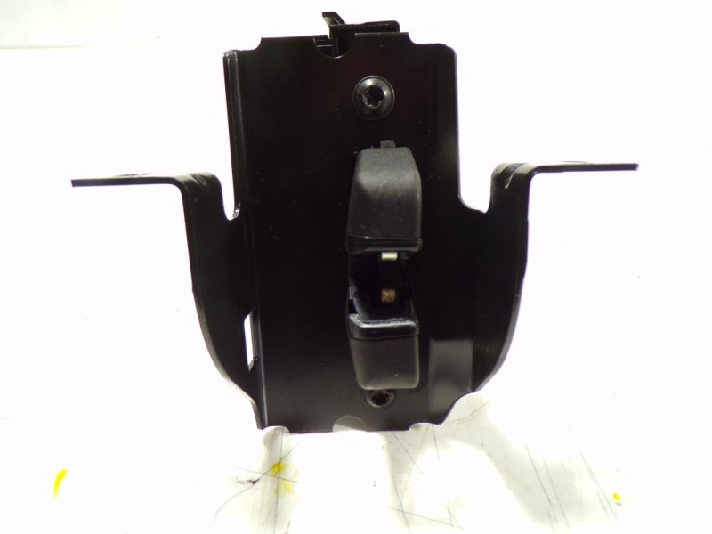 Recambio de cerradura maletero / porton para toyota proace city 1.2 12v referencia OEM IAM   