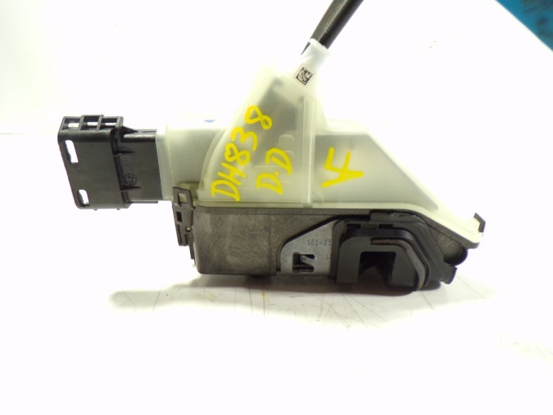 Recambio de cerradura puerta delantera derecha para toyota proace city 1.2 12v referencia OEM IAM  16943581 