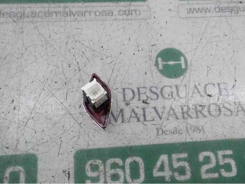 Recambio de warning para citroën c3 1.2 12v vti referencia OEM IAM 6490CY  