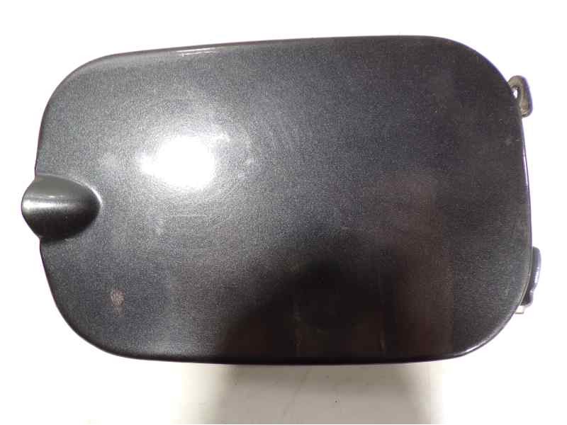 Recambio de tapa combustible para dacia sandero stepway referencia OEM IAM 788306894R  