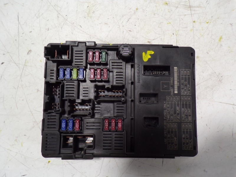 Recambio de caja reles / fusibles para nissan micra (k13) 1.2 cat referencia OEM IAM 284B71HR0C 284B71HR0C 
