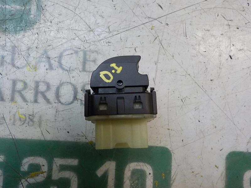 Recambio de mando elevalunas delantero izquierdo para renault clio iv societé referencia OEM IAM 254118044R 254118044R 