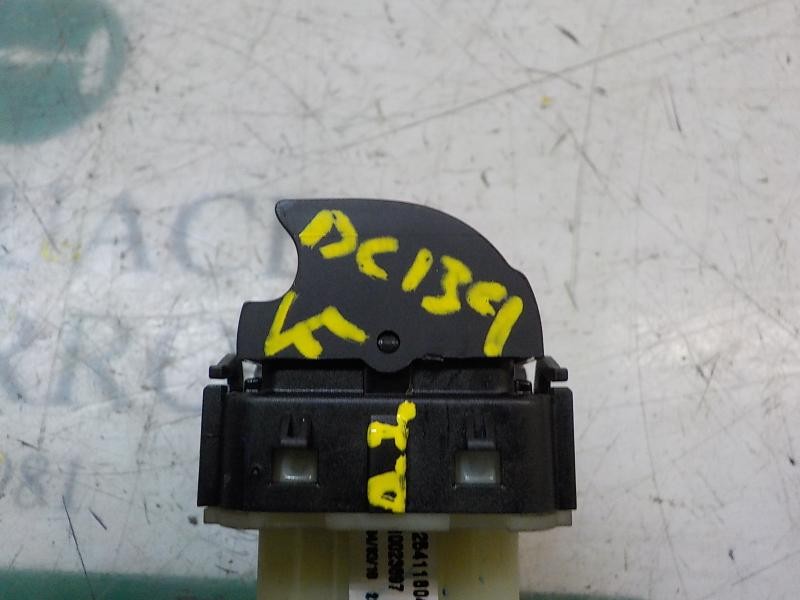 Recambio de mando elevalunas delantero izquierdo para renault clio iv societé referencia OEM IAM 254118044R 254118044R 