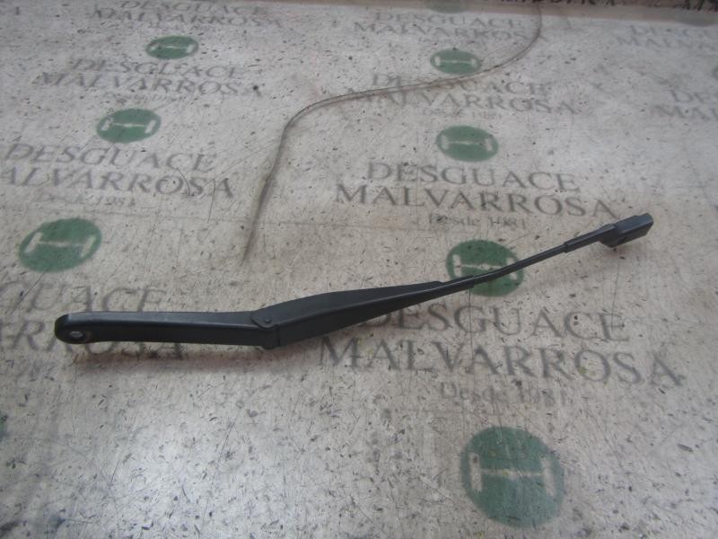 Recambio de brazo limpia delantero izquierdo para ford fiesta (cb1) trend referencia OEM IAM   