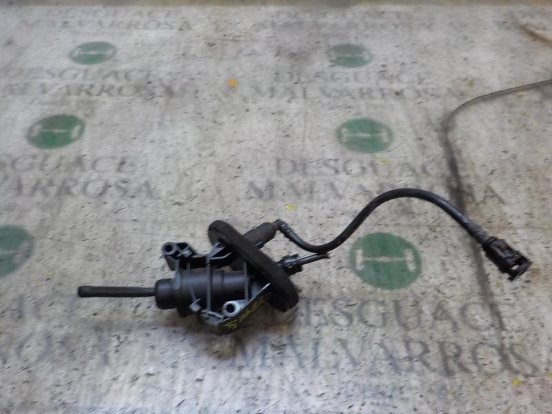 Recambio de bomba embrague para ford fiesta (cb1) 1.4 tdci cat referencia OEM IAM   