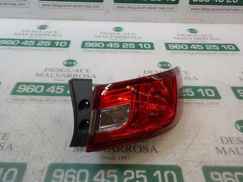 Recambio de piloto trasero derecho para renault clio iv societé referencia OEM IAM 265509846R 285509846R 