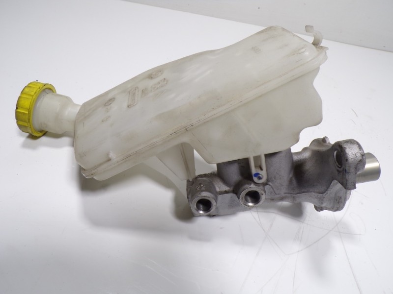 Recambio de bomba freno para peugeot 208 1.6 blue-hdi fap referencia OEM IAM 4601R7 32069745 