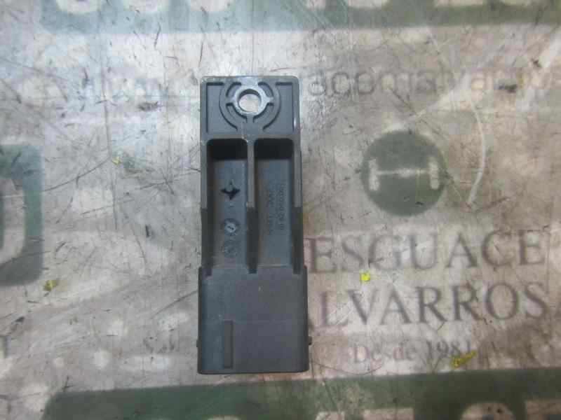 Recambio de caja precalentamiento para ford transit courier 1.5 tdci cat referencia OEM IAM 1865194 9809931580 