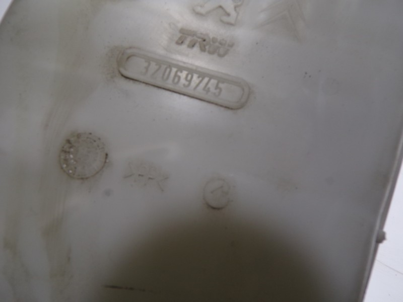 Recambio de bomba freno para peugeot 208 1.6 blue-hdi fap referencia OEM IAM 4601R7 32069745 