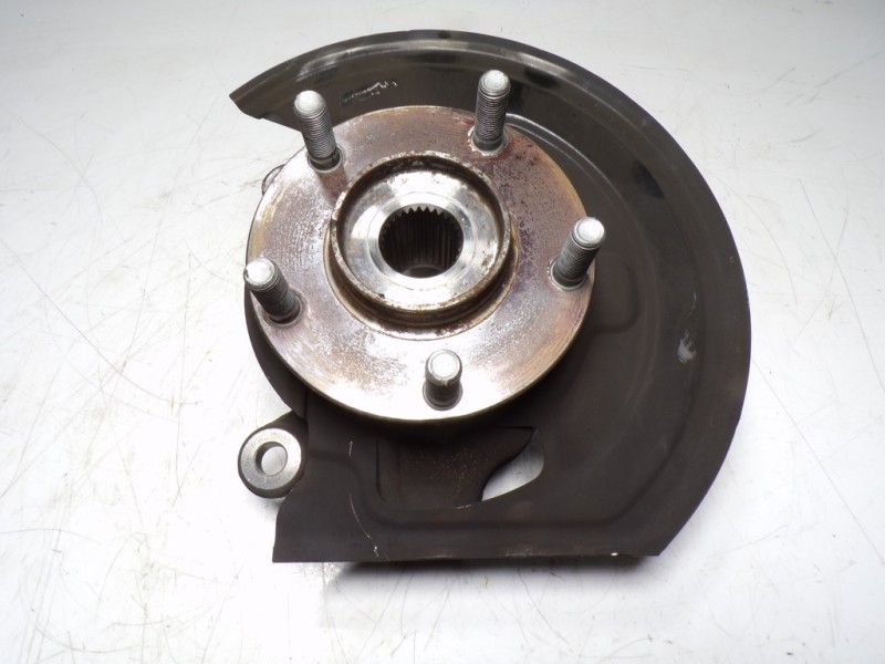 Recambio de mangueta delantera izquierda para nissan pulsar (c13) 1.5 turbodiesel cat referencia OEM IAM 400151KK0A  40202BA60A