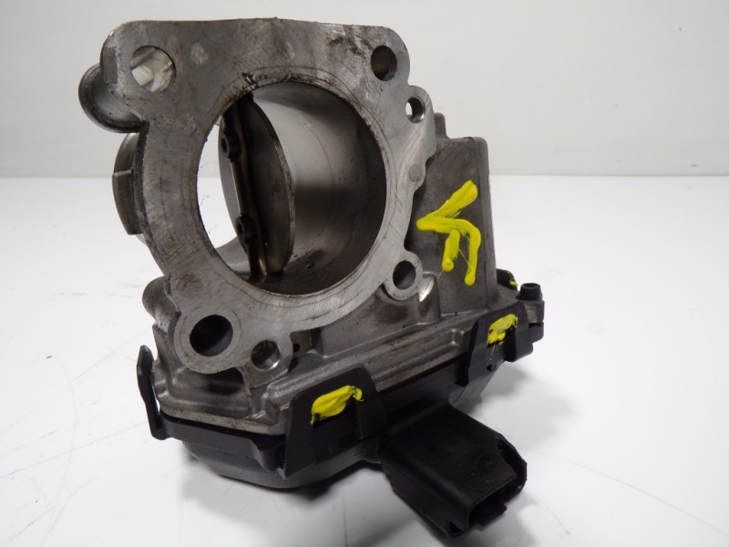 Recambio de caja mariposa para peugeot 208 1.6 blue-hdi fap referencia OEM IAM 9830301180 9807238580 V29039645