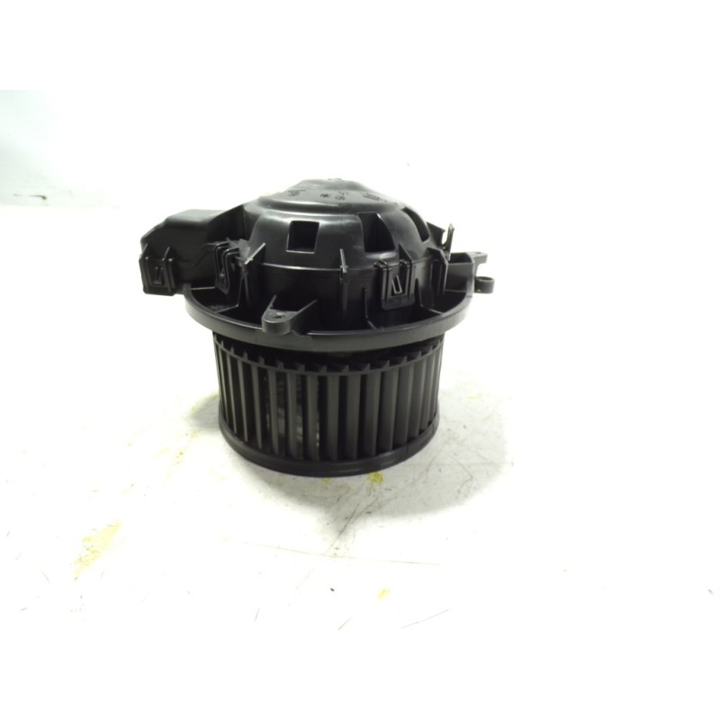 Recambio de motor calefaccion para bmw serie 3 touring (f31) 2.0 turbodiesel referencia OEM IAM 64119350395  