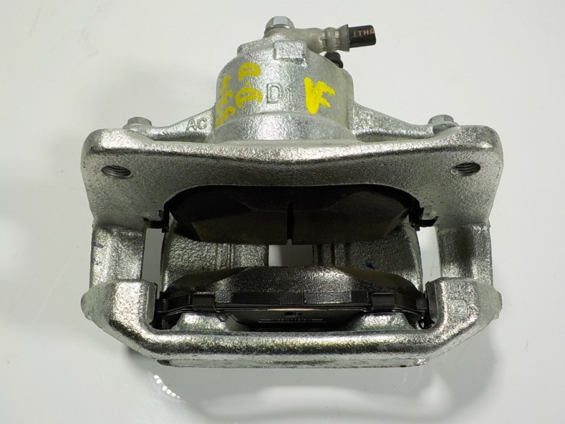 Recambio de pinza freno delantera derecha para toyota c-hr hybrid dynamic referencia OEM IAM 47730F4010  