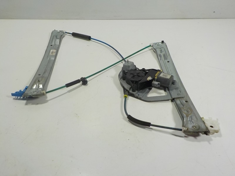 Recambio de elevalunas delantero izquierdo para peugeot 208 1.6 blue-hdi fap referencia OEM IAM 9673155280 9674252480 0130822570