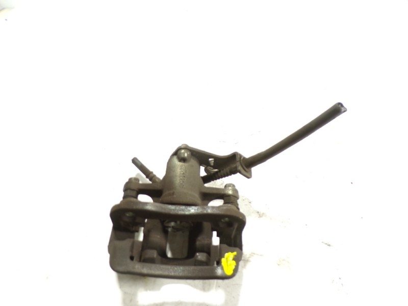 Recambio de pinza freno trasera izquierda para hyundai i20 1.2 16v cat referencia OEM IAM 58310C8A30  