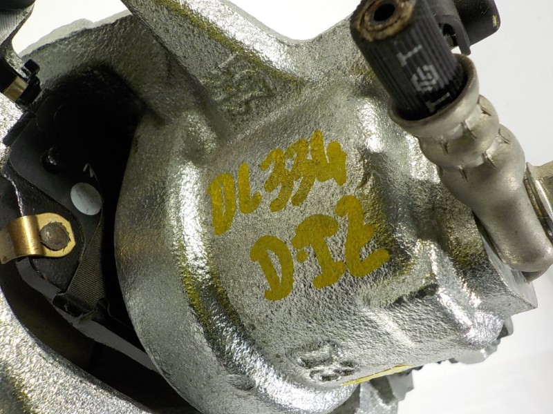 Recambio de pinza freno delantera izquierda para toyota c-hr hybrid dynamic referencia OEM IAM 47750F4010  