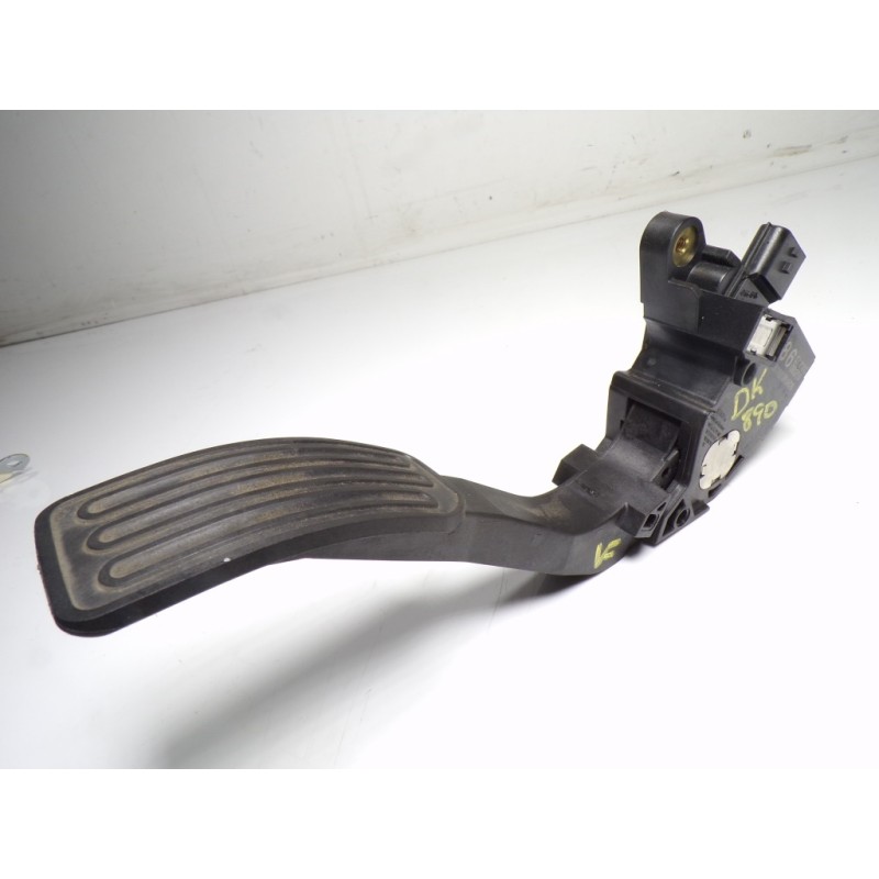 Recambio de potenciometro pedal para nissan pulsar (c13) 1.5 turbodiesel cat referencia OEM IAM 180023RA0B 180023RA0B 