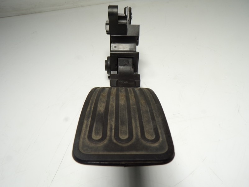 Recambio de potenciometro pedal para nissan pulsar (c13) 1.5 turbodiesel cat referencia OEM IAM 180023RA0B 180023RA0B 