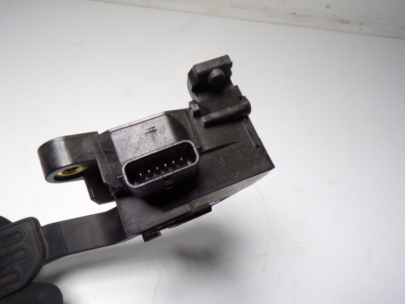 Recambio de potenciometro pedal para nissan pulsar (c13) 1.5 turbodiesel cat referencia OEM IAM 180023RA0B 180023RA0B 