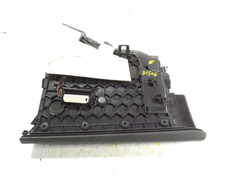 Recambio de guantera para bmw serie 3 touring (f31) 2.0 turbodiesel referencia OEM IAM 51169239345  