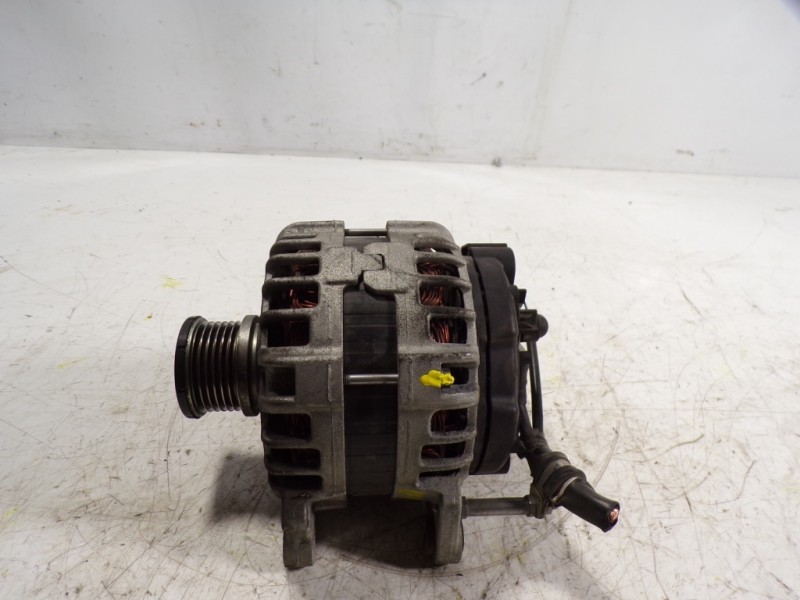 Recambio de alternador para seat leon sc (5f5) fr referencia OEM IAM 03L903023K 03L903023K 