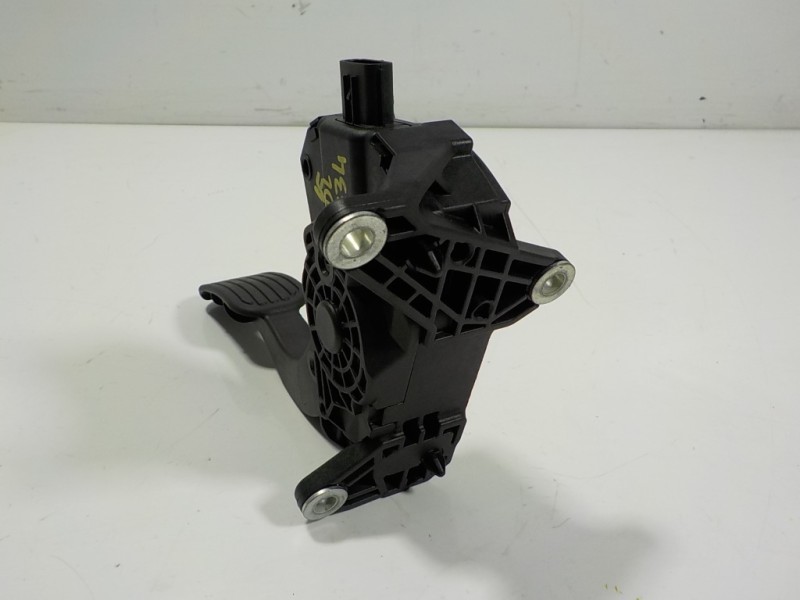 Recambio de potenciometro pedal para toyota c-hr hybrid dynamic referencia OEM IAM 78110F4022 78110F4022 