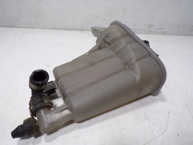 Recambio de deposito expansion para audi a5 sportback (f5a) sport referencia OEM IAM 8K0121403Q 8K01214030 