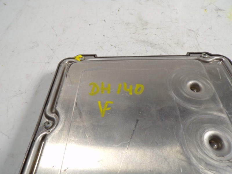 Recambio de centralita motor uce para seat leon sc (5f5) fr referencia OEM IAM 04L906021EL 04L907309D 0281018498