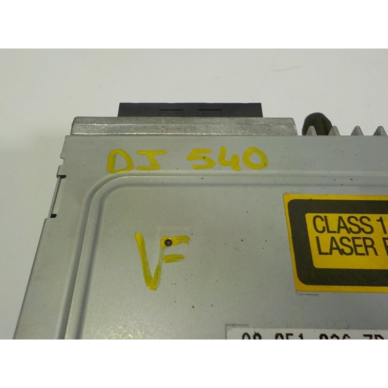 Recambio de sistema audio / radio cd para peugeot 208 1.6 blue-hdi fap referencia OEM IAM 16087578ZD 98051026ZD 