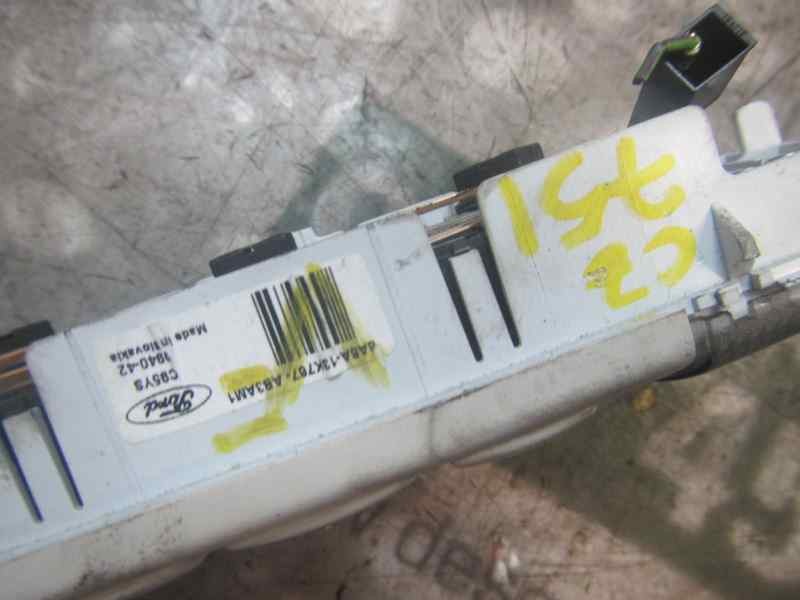 Recambio de piloto interior para ford transit courier 1.5 tdci cat referencia OEM IAM 1840935  