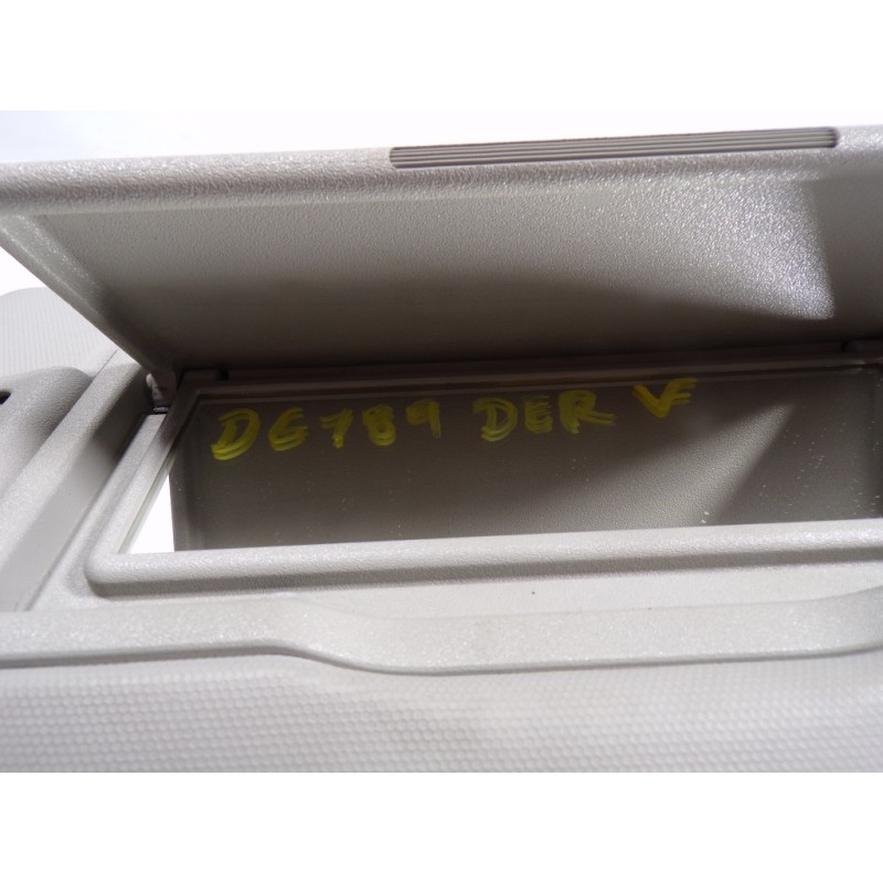 Recambio de parasol derecho para mercedes-benz clase c (w204) berlina 2.2 cdi cat referencia OEM IAM A20481046107K67  