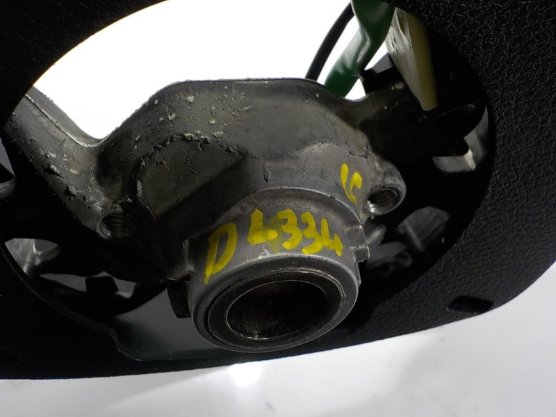 Recambio de volante para toyota c-hr hybrid dynamic referencia OEM IAM 45100F4110C0 223451057 