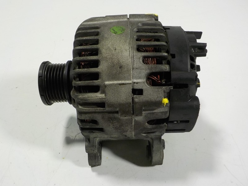 Recambio de alternador para skoda rapid 1.6 tdi dpf referencia OEM IAM  4662TG14C 
